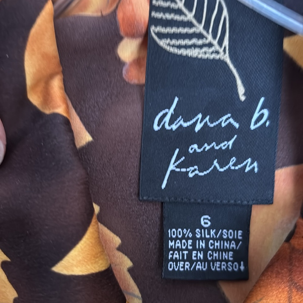 Vintage Dana B. and Karen Brown Gold Autumn Leaves Silk Blouse Women’s Size 6 - Picture 8 of 8